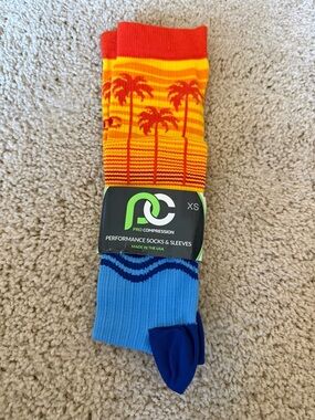 NWT Pro Compression Socks XS